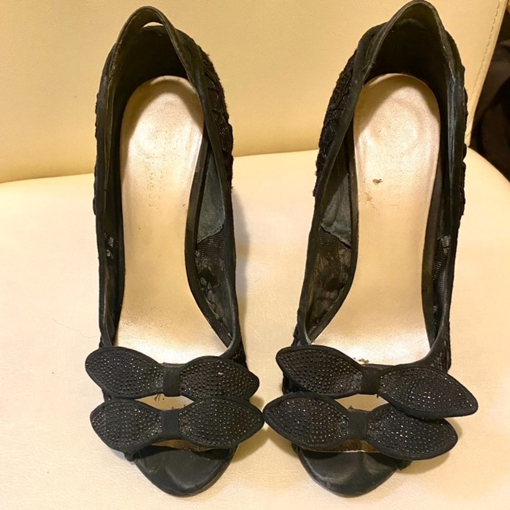 Free Add-on 2 Pairs Nine West Shoes - Picture 10 of 14